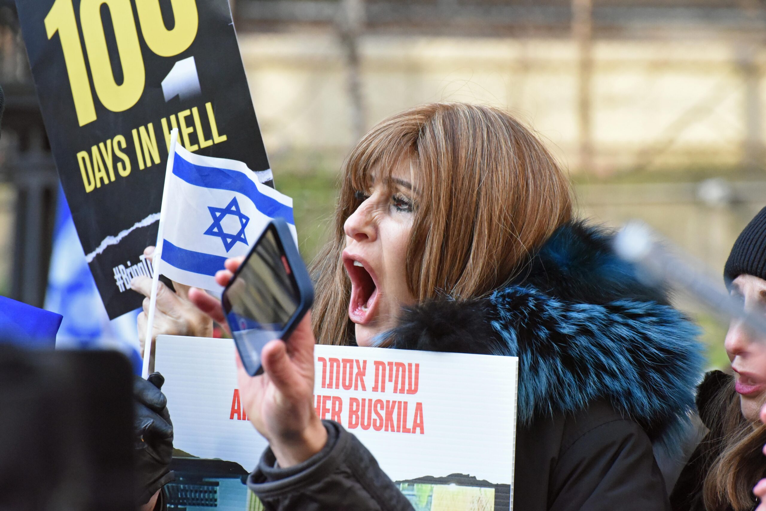 (New) A protest gathering marking the 100 days of Israeli hostages in captivity by Hamas. January 12 2024, New York City, New York, USA: In October 7 2023, Hamas, a terrorist militia group, attacked the southern part of Israel. They, then killed many Israelis and abducted around 250 peopie and took them, as hostages to the Gaza Strip. Since that time Israel has been trying to make negotiations to retrieve the remaining hostages, but so far to no avail. It has been 100 days that the hostages have been in the hands of Hamas.
Credit: Victor M. Matos/Thenews2